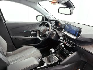Peugeot 208 1.5 HDi Blue Allure / Trekhaak / Airco-ecc./ Xenon / Pdc.+Camera / Navigatie / Radio-multimedia /...
