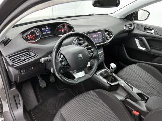 Peugeot 308 1.5 HDi 131PK 5Drs. Executive / Panoramadak / Distributie vv. 122Dkm. / Cruise-ctr. / Navigatie /...
