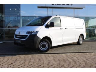 Volkswagen e-Transporter 218 pk | 64kWh | &euro;9.000 Voorraad Voordeel | Trekhaak | Bijrijdersbank | Achterdeuren | Apple Carp...