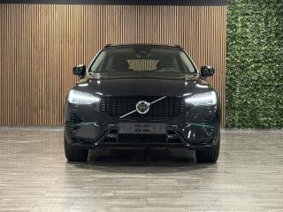 Volvo  XC60 T6 AWD Recharge Ultimate Dark Head-Up Display | Harman Kardon | Adaptieve Cruise Control | Stoelv...