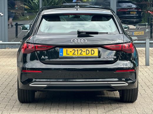 Audi A3 Sportback 30 TFSI Business edition Automaat/VTcockpit/Trekhaak/Led/Cruise/PDC ActivLease financial lease