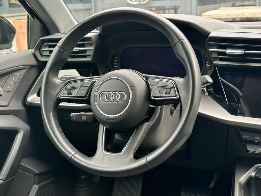 Audi A3 Sportback 30 TFSI Business edition Automaat/VTcockpit/Trekhaak/Led/Cruise/PDC ActivLease financial lease