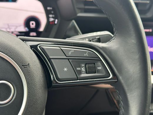 Audi A3 Sportback 30 TFSI Business edition Automaat/VTcockpit/Trekhaak/Led/Cruise/PDC ActivLease financial lease