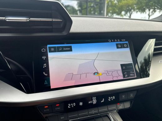 Audi A3 Sportback 30 TFSI Business edition Automaat/VTcockpit/Trekhaak/Led/Cruise/PDC ActivLease financial lease