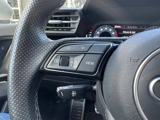 Audi A3 Sportback 30 TFSI edition one LED/Virtual/Sportstoelen/Clima/Navi/Cruise ActivLease financial lease