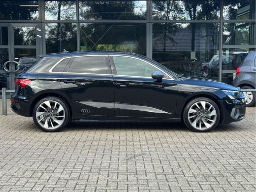 Audi A3 Sportback 30 TFSI edition one LED/Virtual/Sportstoelen/Clima/Navi/Cruise ActivLease financial lease