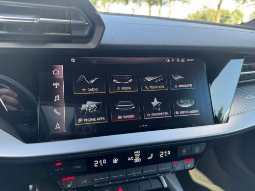 Audi A3 Sportback 30 TFSI edition one LED/Virtual/Sportstoelen/Clima/Navi/Cruise ActivLease financial lease