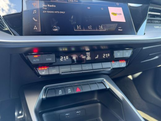 Audi A3 Sportback 30 TFSI edition one LED/Virtual/Sportstoelen/Clima/Navi/Cruise ActivLease financial lease