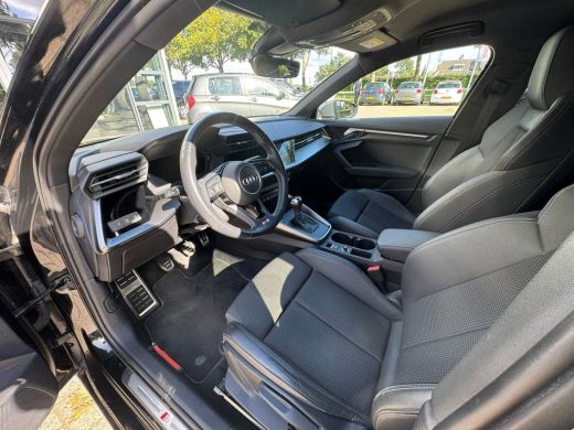 Audi A3 Sportback 30 TFSI edition one LED/Virtual/Sportstoelen/Clima/Navi/Cruise ActivLease financial lease