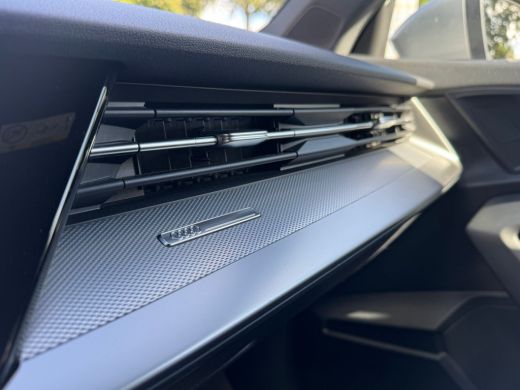 Audi A3 Sportback 30 TFSI edition one LED/Virtual/Sportstoelen/Clima/Navi/Cruise ActivLease financial lease