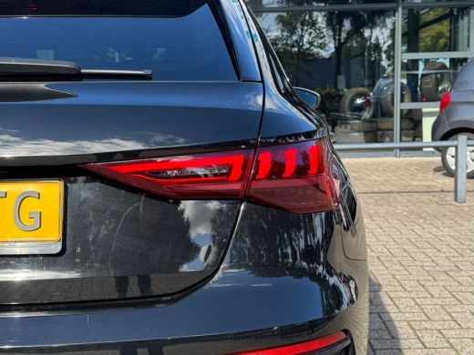 Audi A3 Sportback 30 TFSI edition one LED/Virtual/Sportstoelen/Clima/Navi/Cruise ActivLease financial lease