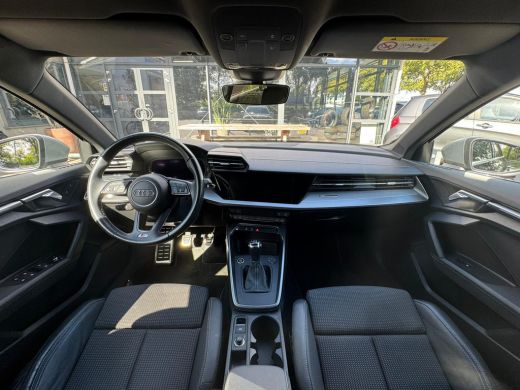 Audi A3 Sportback 30 TFSI edition one LED/Virtual/Sportstoelen/Clima/Navi/Cruise ActivLease financial lease