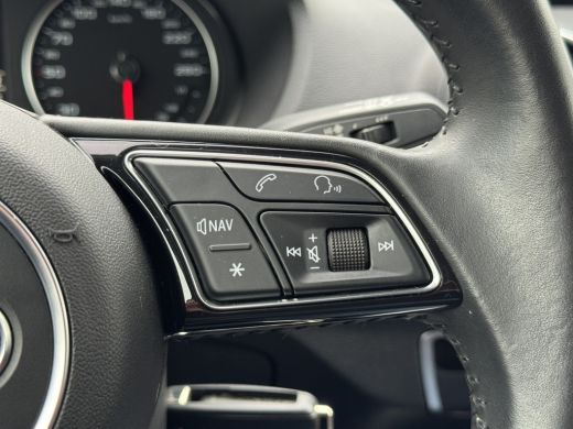 Audi Q2 30 TFSI epic Navigatie/Climate control/Cruise/LM-Velgen/Audio ActivLease financial lease