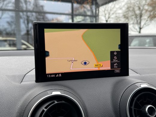 Audi Q2 30 TFSI epic Navigatie/Climate control/Cruise/LM-Velgen/Audio ActivLease financial lease