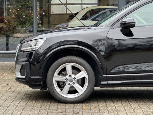 Audi Q2 30 TFSI epic Navigatie/Climate control/Cruise/LM-Velgen/Audio ActivLease financial lease
