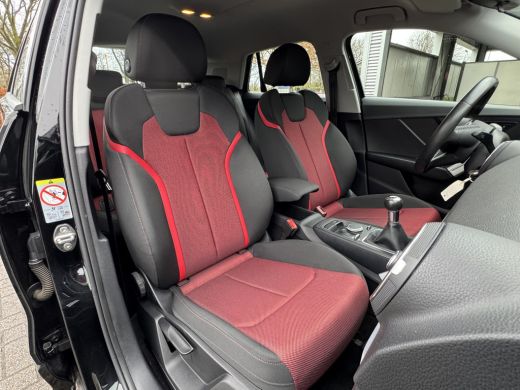 Audi Q2 30 TFSI epic Navigatie/Climate control/Cruise/LM-Velgen/Audio ActivLease financial lease