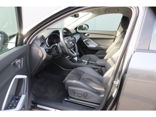 Audi Q3 45 TFSI e PHEV S-line Carplay-android/Camera/Memory-stoel/Stoelverwarming/Keyfree/Full-LED ActivLease financial lease