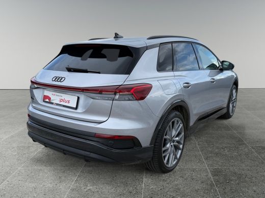 Audi Q4 e-tron 45 S Edition 82 kWh 286pk Achteruitrijcamera | Optiekzwart | Elektrisch bedienbare achterklep ActivLease financial lease