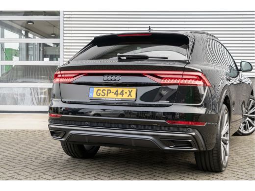 Audi Q8 60 TFSI e quattro Pro Line S Competition | Alarm klasse 3 | Assistentie pakket Parking | Carbon e... ActivLease financial lease