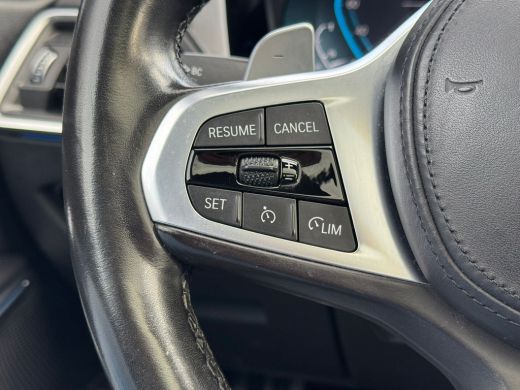 BMW 3 Serie Touring 330e High Executiv M-pakket/Panoramadak/Navigatie/Leder ActivLease financial lease