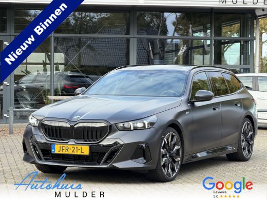 BMW 5 Serie Touring 540d xDrive FULL OPTION Leer/Pano/Camera/Trekhaak/ 21 inch