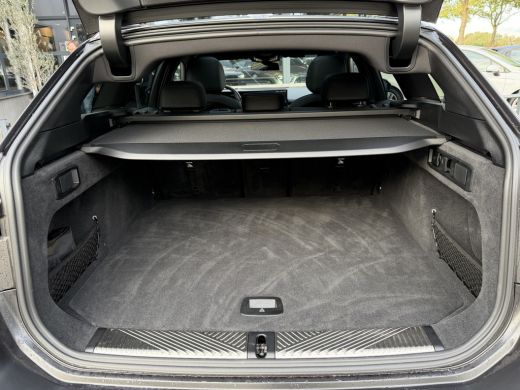 BMW 5 Serie Touring 540d xDrive M-Sport FULL OPTION Leer/Pano/Camera/Trekhaak/ 21 inch ActivLease financial lease