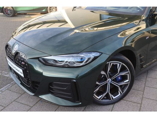 BMW i4 M50 High Executive / Sportstoelen / M Adaptief onderstel / Laserlight / Parking Assistant Plus / ... ActivLease financial lease