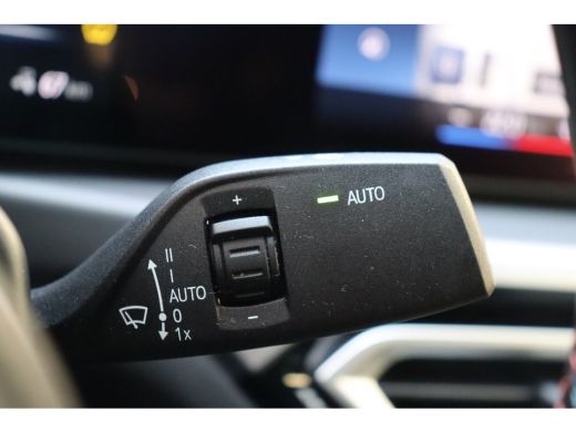 BMW i4 M50 High Executive / Sportstoelen / M Adaptief onderstel / Laserlight / Parking Assistant Plus / ... ActivLease financial lease