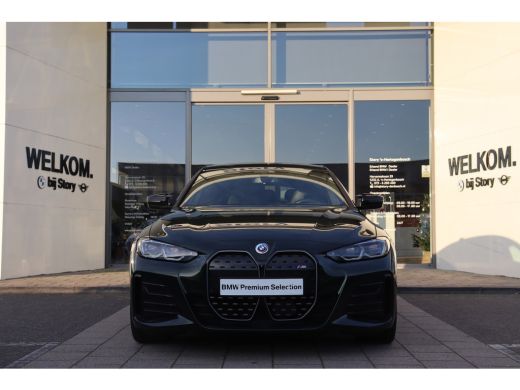 BMW i4 M50 High Executive / Sportstoelen / M Adaptief onderstel / Laserlight / Parking Assistant Plus / ... ActivLease financial lease
