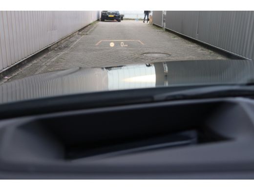 BMW i4 M50 High Executive / Sportstoelen / M Adaptief onderstel / Laserlight / Parking Assistant Plus / ... ActivLease financial lease