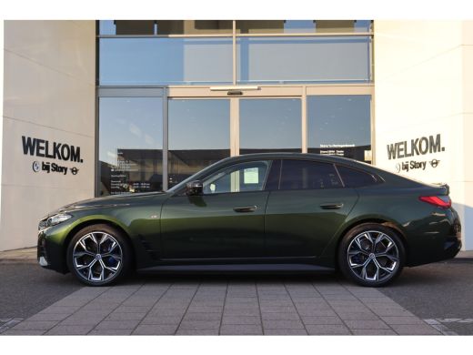 BMW i4 M50 High Executive / Sportstoelen / M Adaptief onderstel / Laserlight / Parking Assistant Plus / ... ActivLease financial lease