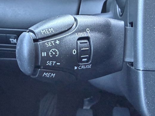 Citroën C3 Aircross 110pk Feel (Leder - Automatische Airco - Navigatie - LED - Apple Carplay - Lichtmetalen velgen in... ActivLease financial lease