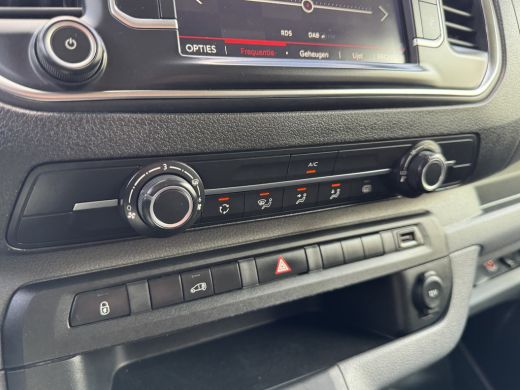 Citroën Jumpy 2.0 BlueHDI Automaat/Airco/Navi/LM-Velgen/Cruise/Trekhaak ActivLease financial lease