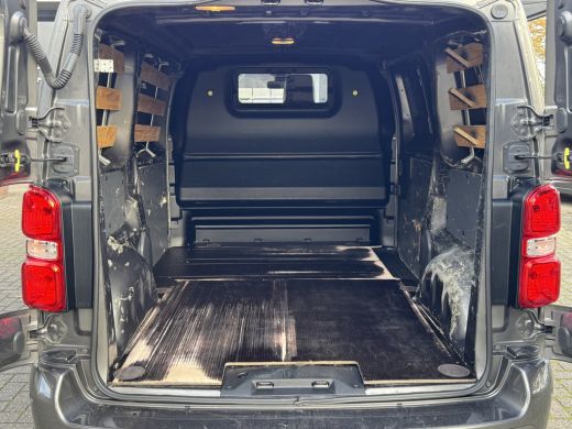 Citroën Jumpy 2.0 BlueHDI Automaat/Airco/Navi/LM-Velgen/Cruise/Trekhaak ActivLease financial lease