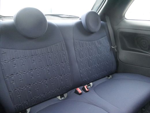 Fiat 500 1.0 Hybrid Cult | Parkeersensoren | Airco | Elektrisch Pakket | DAB Radio ActivLease financial lease