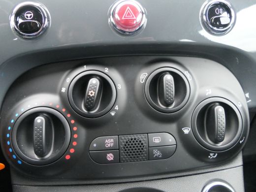 Fiat 500 1.0 Hybrid Cult | Parkeersensoren | Airco | Elektrisch Pakket | DAB Radio ActivLease financial lease