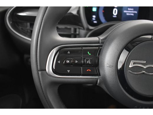 Fiat 500 Urban 42 kWh | 1e Eigenaar! | Navi By App | Clima | Cruise Control | DAB | Elektrische Ramen ActivLease financial lease