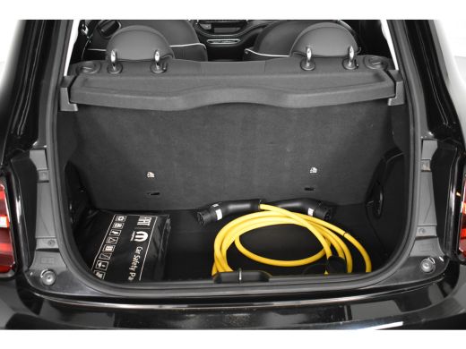 Fiat 500 Urban 42 kWh | 1e Eigenaar! | Navi By App | Clima | Cruise Control | DAB | Elektrische Ramen ActivLease financial lease
