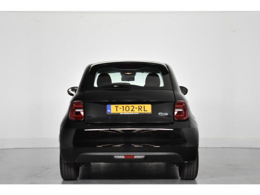 Fiat 500 Urban 42 kWh | 1e Eigenaar! | Navi By App | Clima | Cruise Control | DAB | Elektrische Ramen ActivLease financial lease