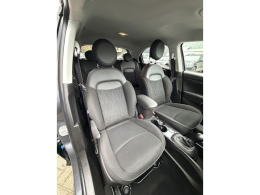 Fiat 500X 130pk Hybrid (Camera - LED - Navigatie via APP - Parkeersensoren V+A - Automatische Airco - 17") ActivLease financial lease