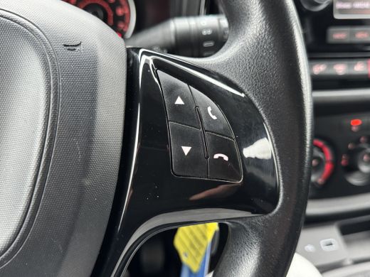 Fiat Dobl&ograve; Cargo 1.3 MJ L1H1 SX Trekhaak/Airco/Navigatie/PDC/Weinig KM! ActivLease financial lease