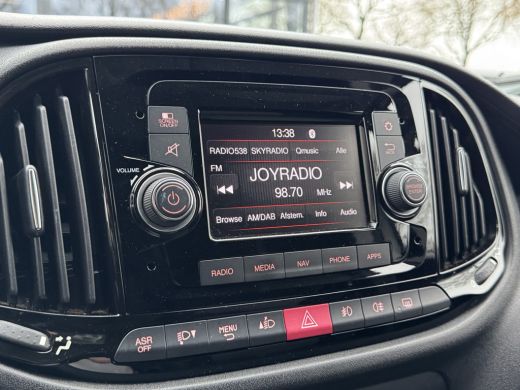 Fiat Dobl&ograve; Cargo 1.3 MJ L1H1 SX Trekhaak/Airco/Navigatie/PDC/Weinig KM! ActivLease financial lease