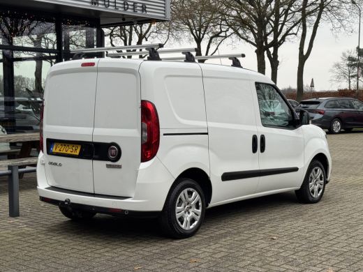 Fiat Dobl&ograve; Cargo 1.3 MJ L1H1 SX Trekhaak/Airco/Navigatie/PDC/Weinig KM! APK 24-02-2027 ActivLease financial lease