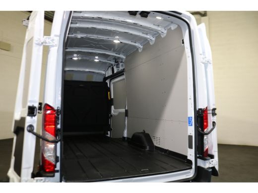 Ford E-Transit 350 L4 H3 Trend 68 kWh ActivLease financial lease