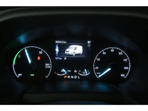 Ford E-Transit L3H2 Trend 89 kWh | 4,25 T + B-Rijbewijs | SOH 96% | Snelladen | Airco | Camera | Cruise | 3-Zits... ActivLease financial lease