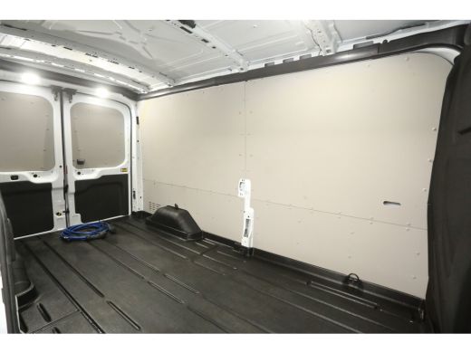 Ford E-Transit L3H2 Trend 89 kWh | 4,25 T + B-Rijbewijs | SOH 96% | Snelladen | Airco | Camera | Cruise | 3-Zits... ActivLease financial lease