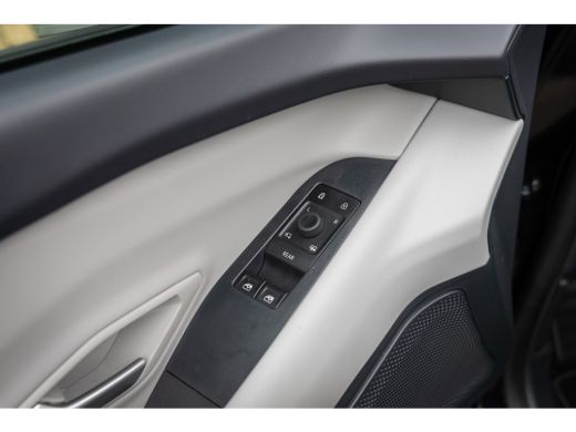 Ford Explorer Premium Extended Range RWD 77 kWh Trekhaak | Cruise adaptief | Geheugen Stoel L+R | Massage | Hea... ActivLease financial lease