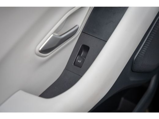 Ford Explorer Premium Extended Range RWD 77 kWh Trekhaak | Cruise adaptief | Geheugen Stoel L+R | Massage | Hea... ActivLease financial lease