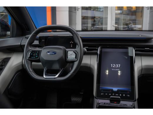 Ford Explorer Premium Extended Range RWD 77 kWh Trekhaak | Cruise adaptief | Geheugen Stoel L+R | Massage | Hea... ActivLease financial lease