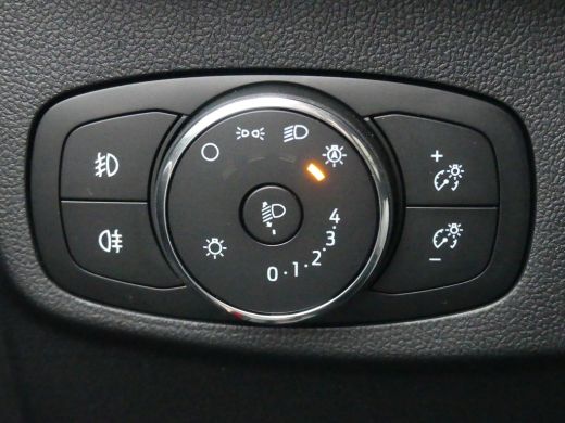 Ford Focus 1.0 EcoBoost Hybrid 125PK Titanium X | AGR-STOEL | STOEL+STUUR+VOORRUITVERWARMING | CAMERA | NAVI... ActivLease financial lease